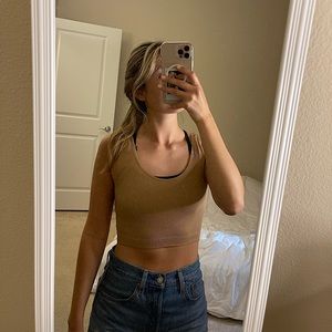 Aritzia Sundays Best Seamless Tank